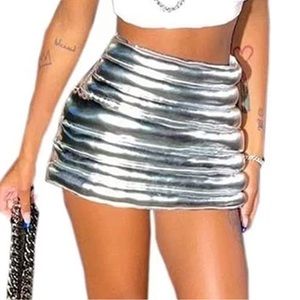 LROSEY Women's Quilted Silver Metallic Mini Skirt for Women